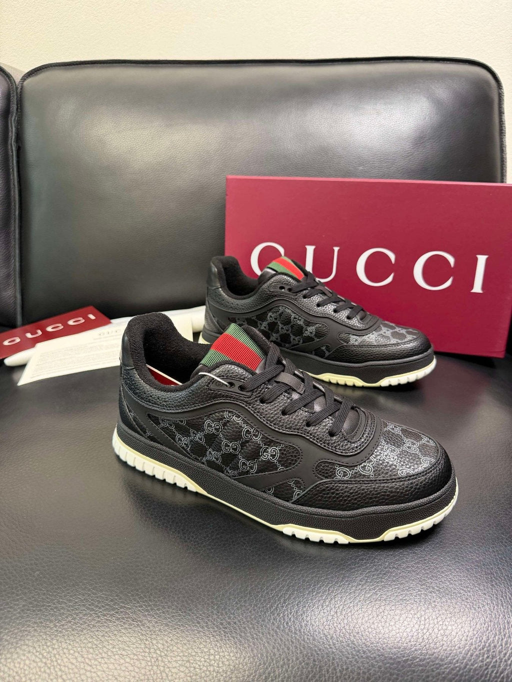 Gucci Patterned Low-Top Sneakers — front