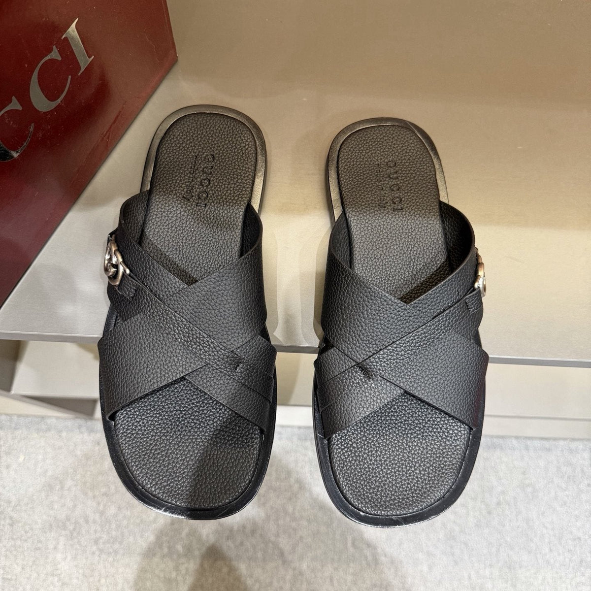 Gucci White Cross-Strap Slide Sandals — front