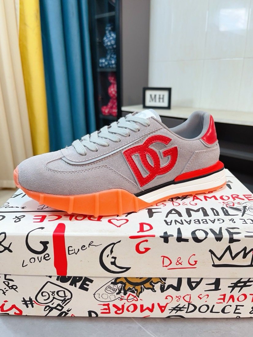 微商相册测试鞋子-Dolce & Gabbana Logo Low-Top Sneakers — front