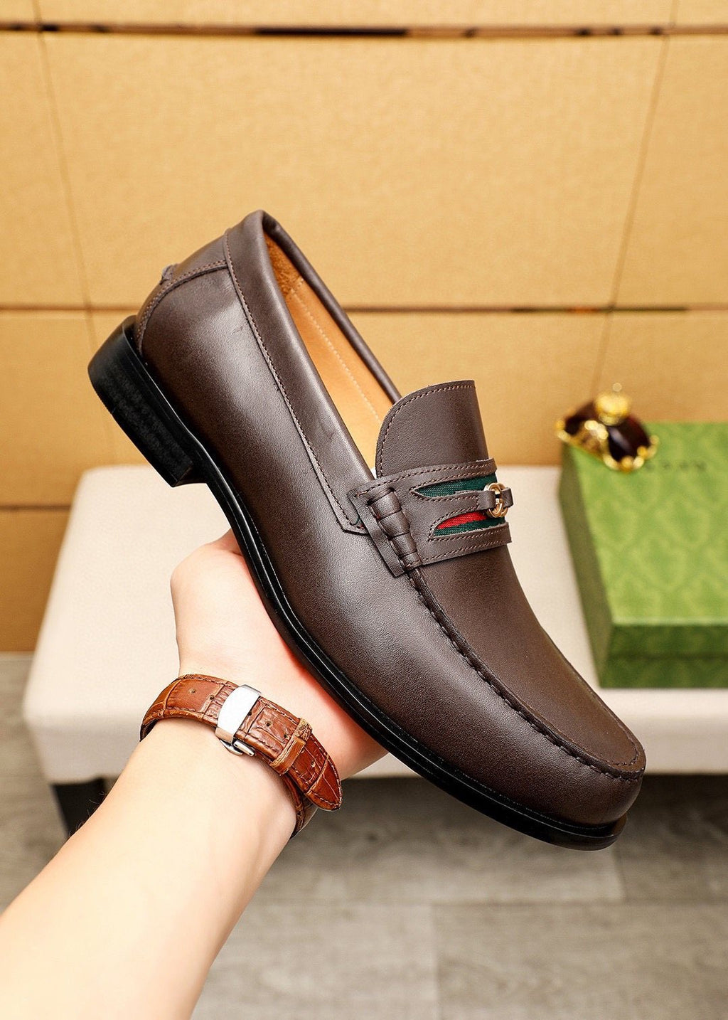 Gucci Leather Web Detail Loafers — detail