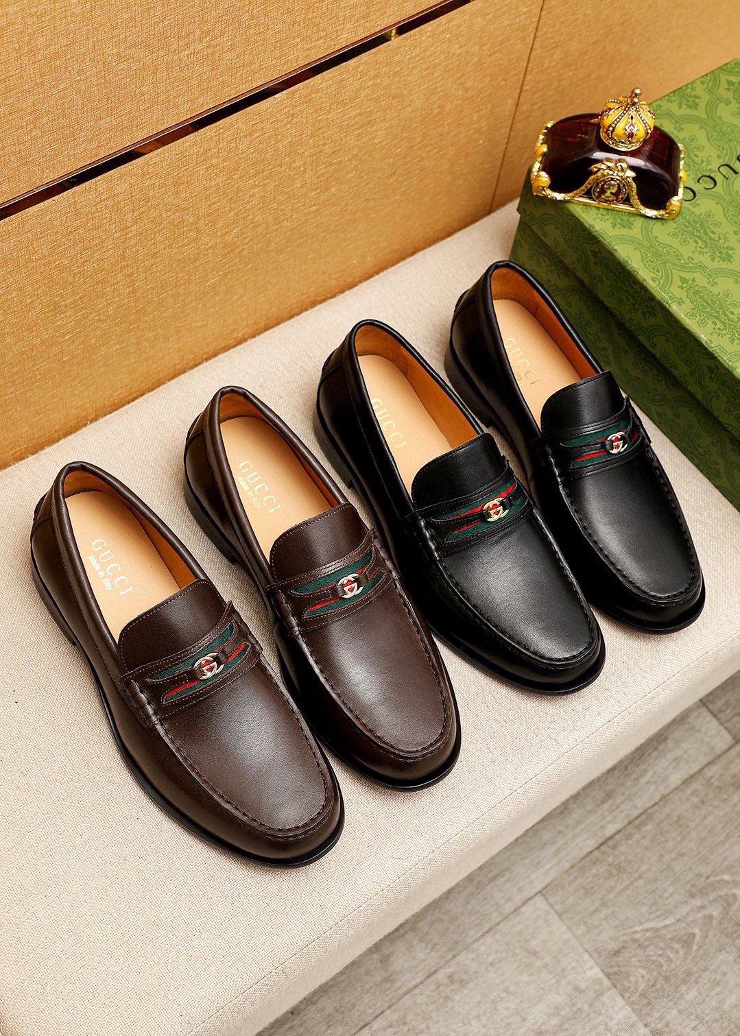 Gucci Leather Web Detail Loafers — model
