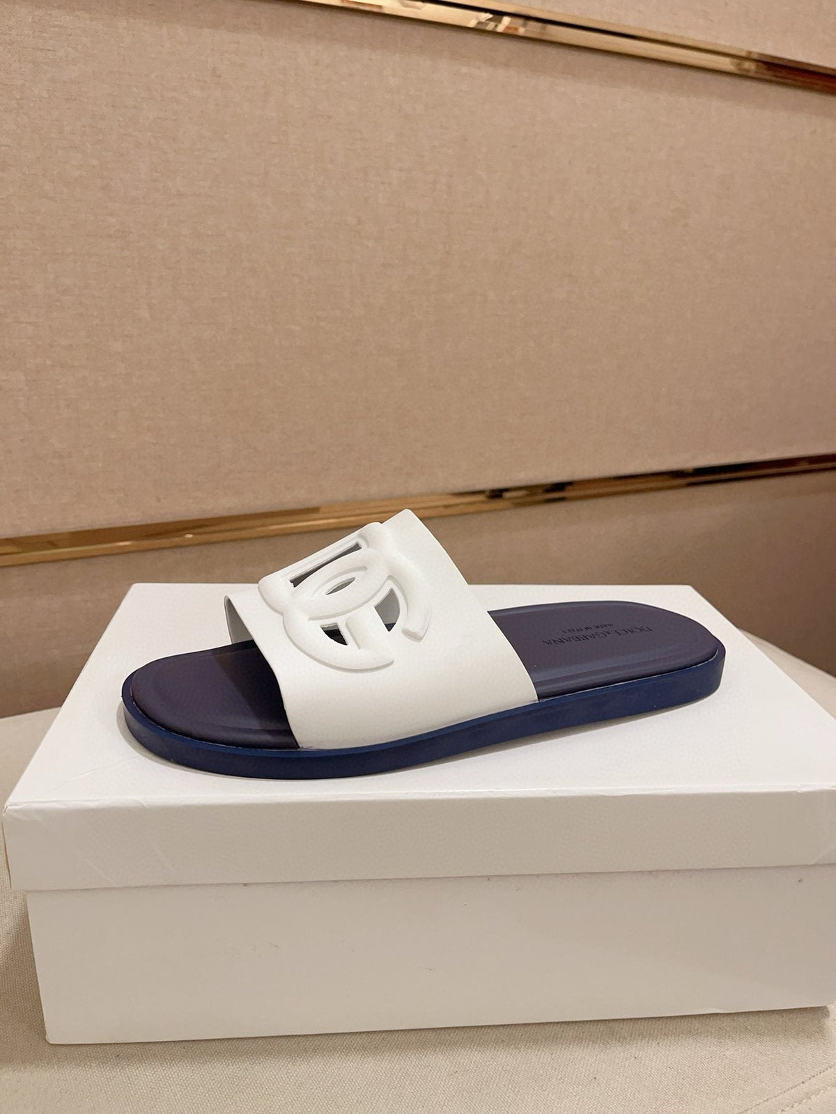 Dolce & Gabbana Raised Logo Slide Sandals — front
