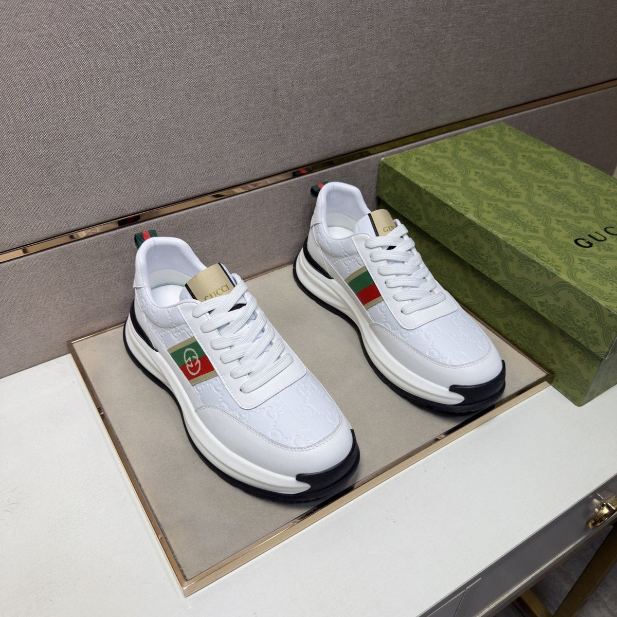 Gucci White Stripe Low-Top Sneakers — front