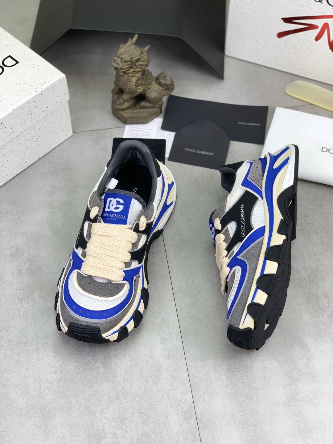 Dolce & Gabbana Paneled Low-Top Sneakers — front