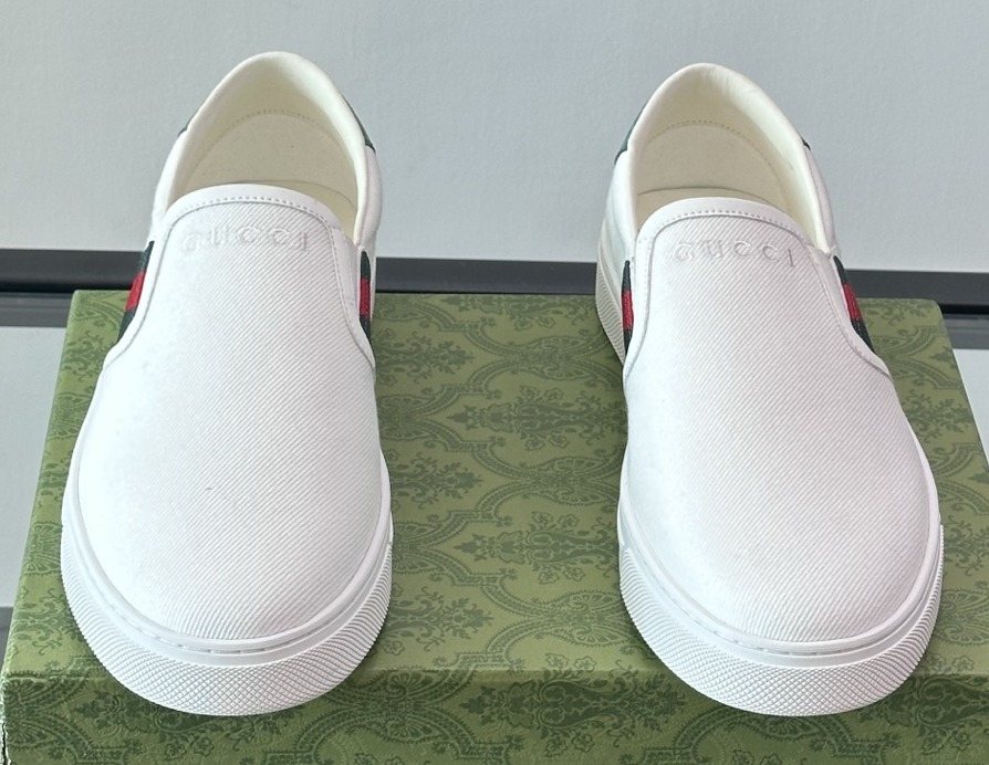 Gucci White Striped Slip-On Shoes — front